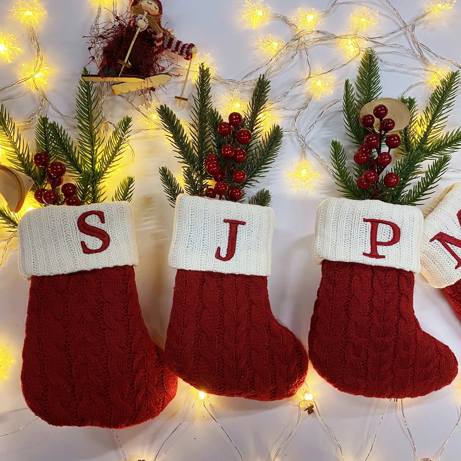 Chaussette de Noël Brodée Lettre Chic