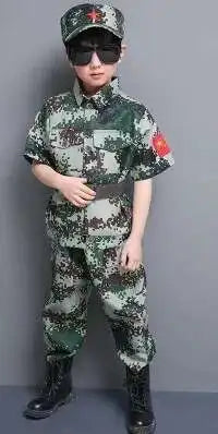 Costume Militaire Vert Stylé