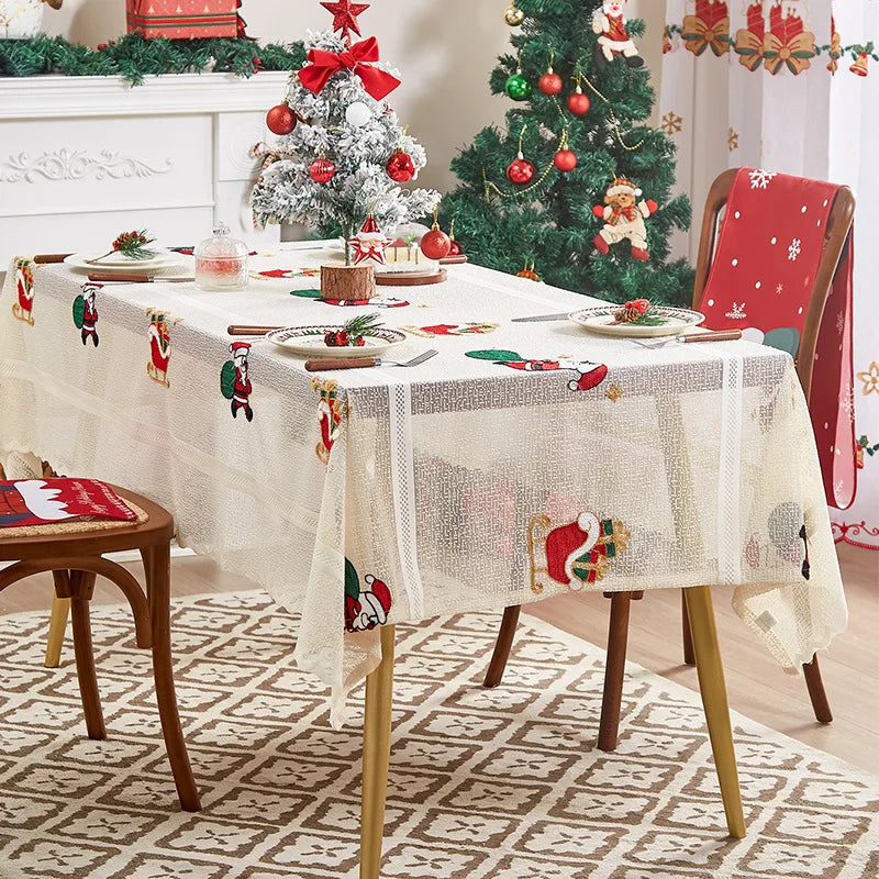 Nappe en Dentelle Brodée Traîneau Noël