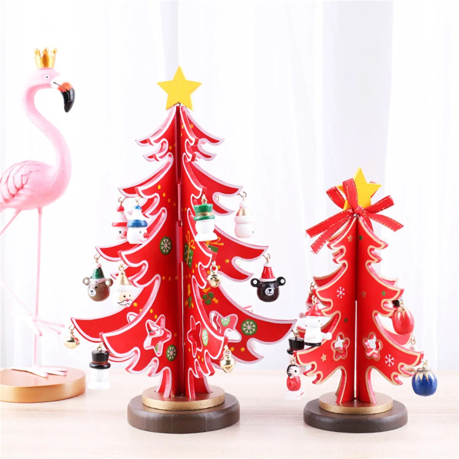 Petit Sapin de Noël en Bois Rouge