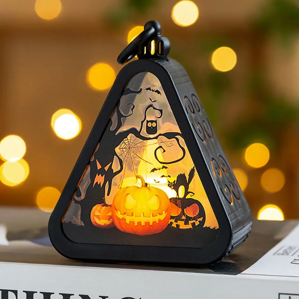 Petite Lanterne Triangulaire Halloween Moderne