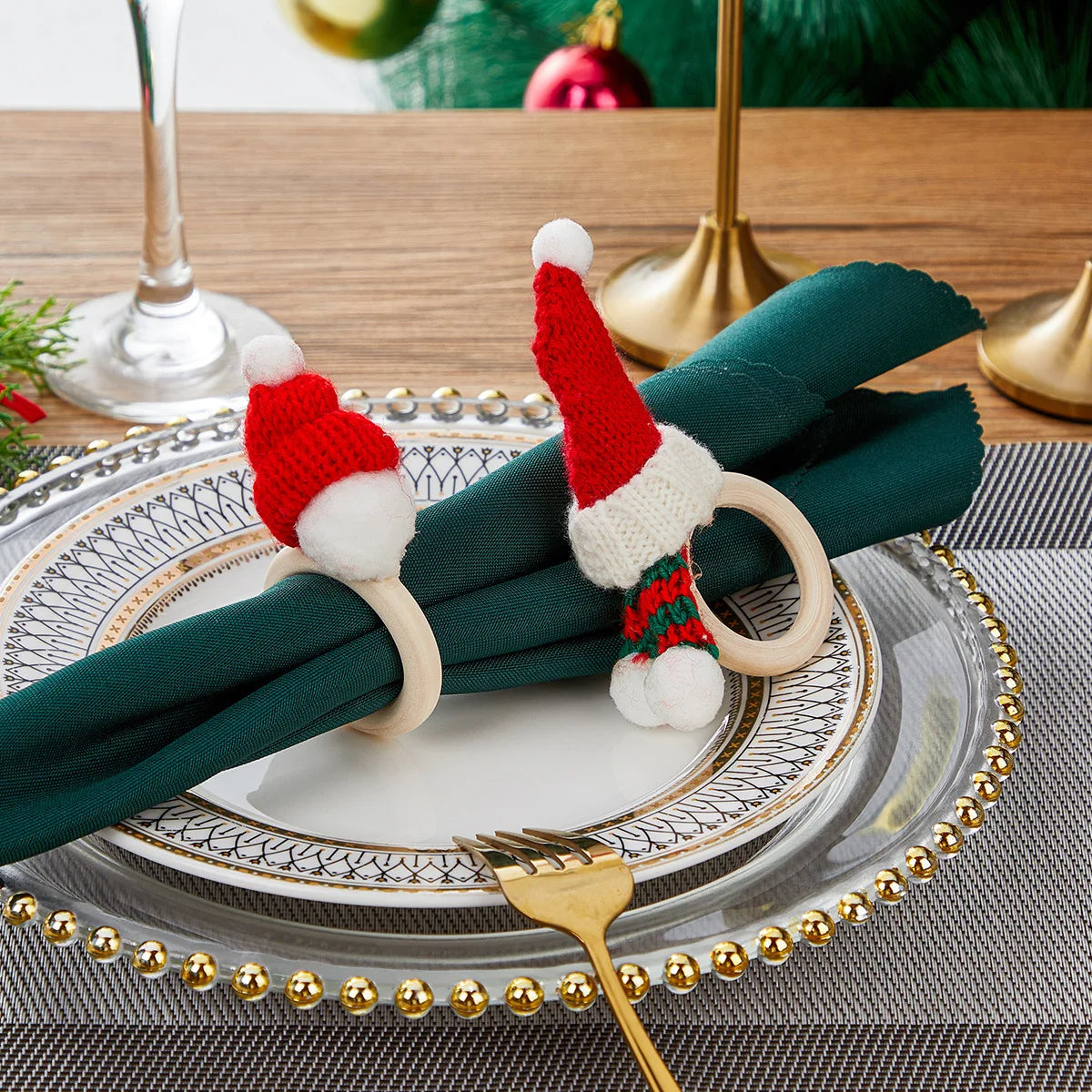 Rond de Serviette en Bois à Bonnet Noël