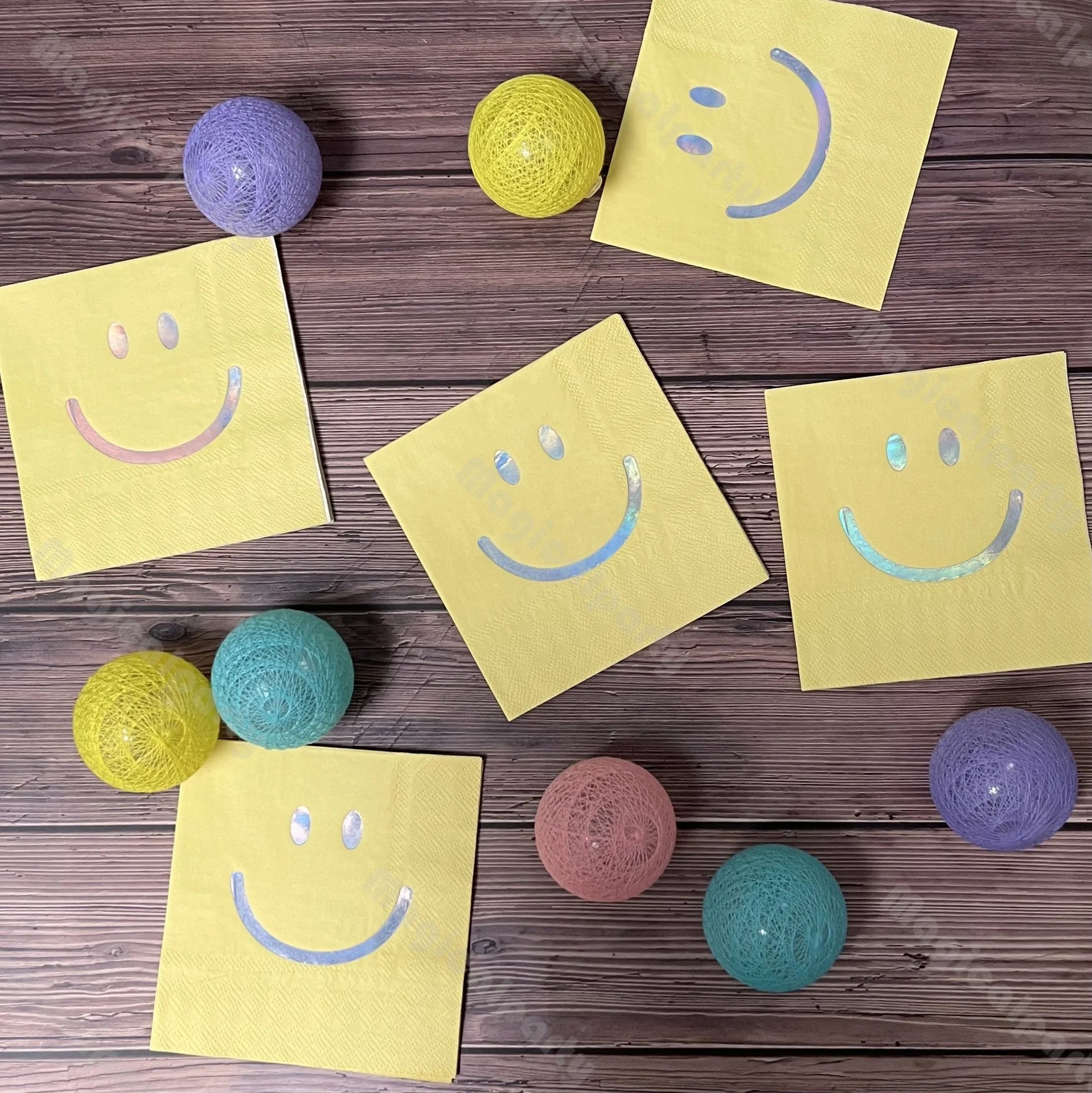 Serviette Jetable Smiley Jaune
