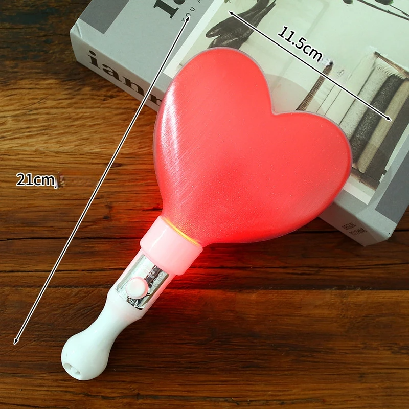 Bâton Lumineux Festif Cœur Rouge Design