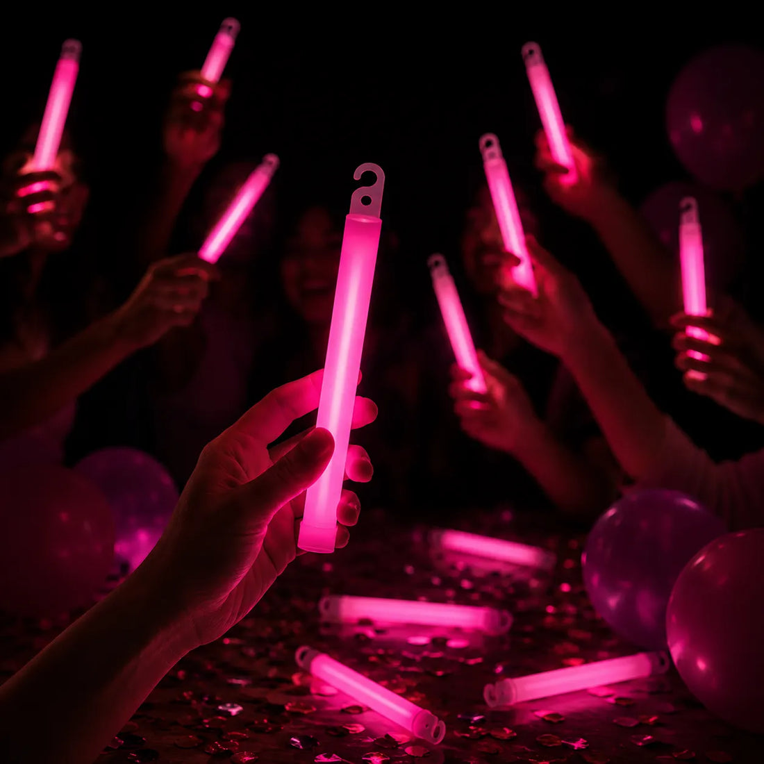 Bâton Lumineux Roses de Fête à Crochet Stylé