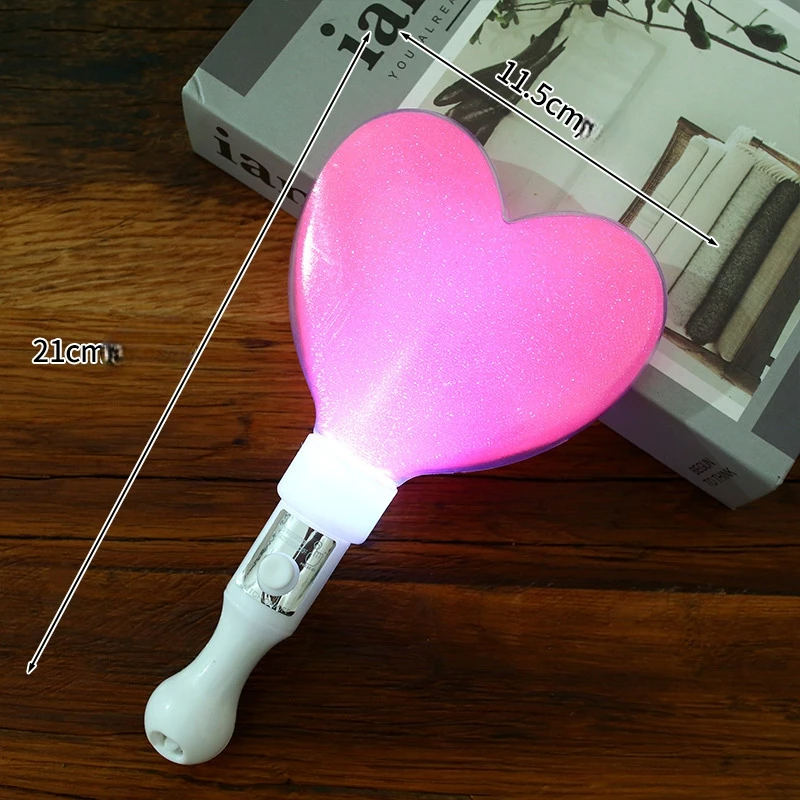 Bâton de Fête Lumineux Cœur Rose Design
