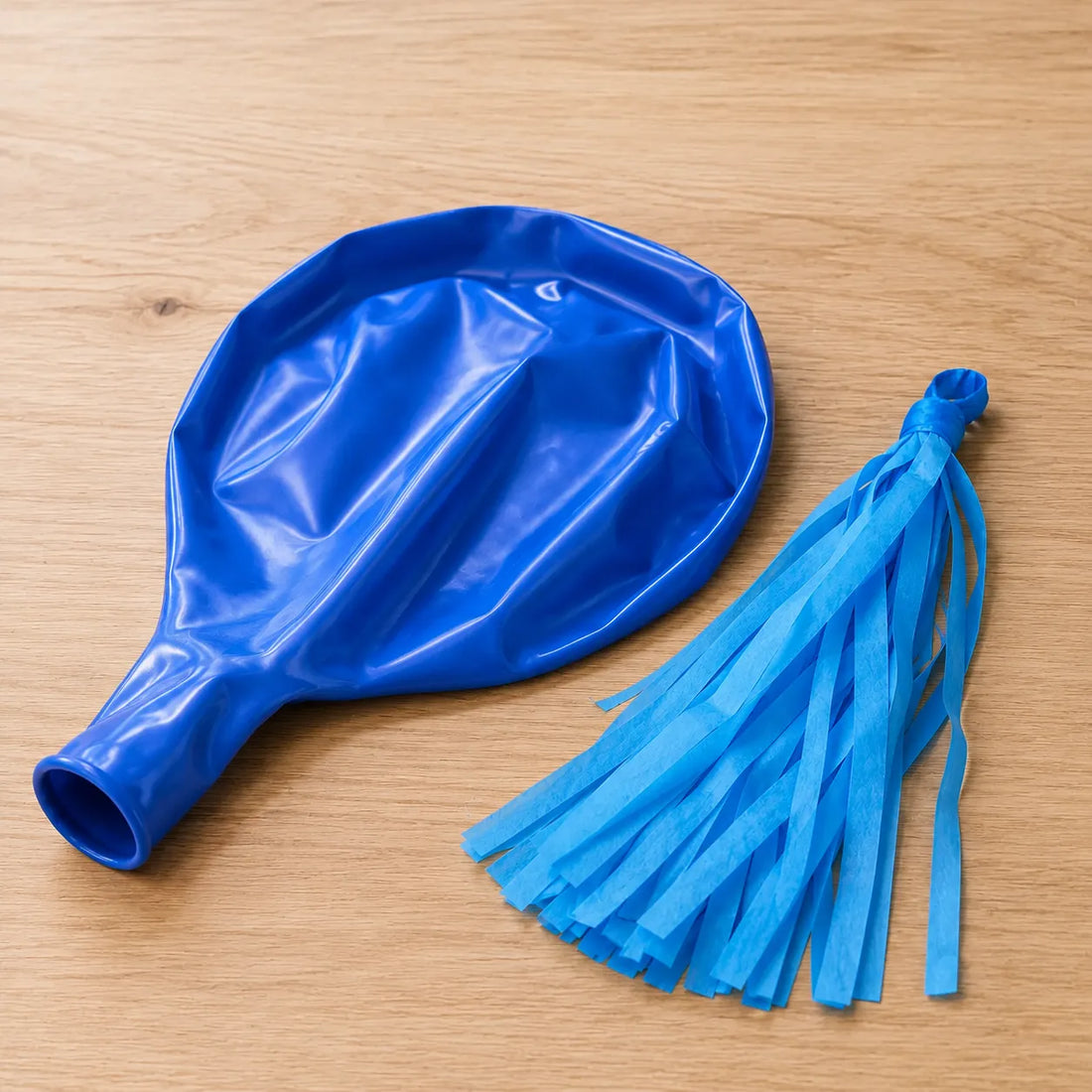 Ballon Géant Bleu Nuit en Latex Pratique