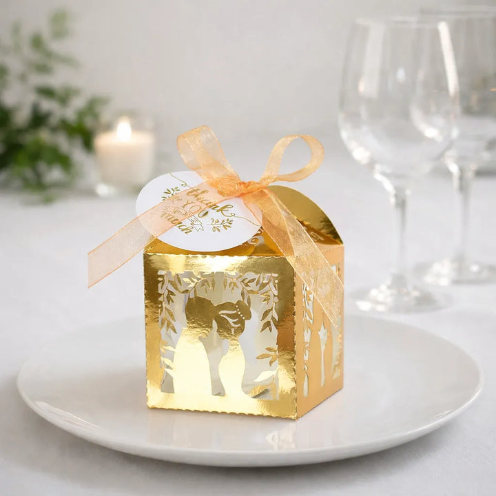 Boîte à Dragées Ajourée Dorée