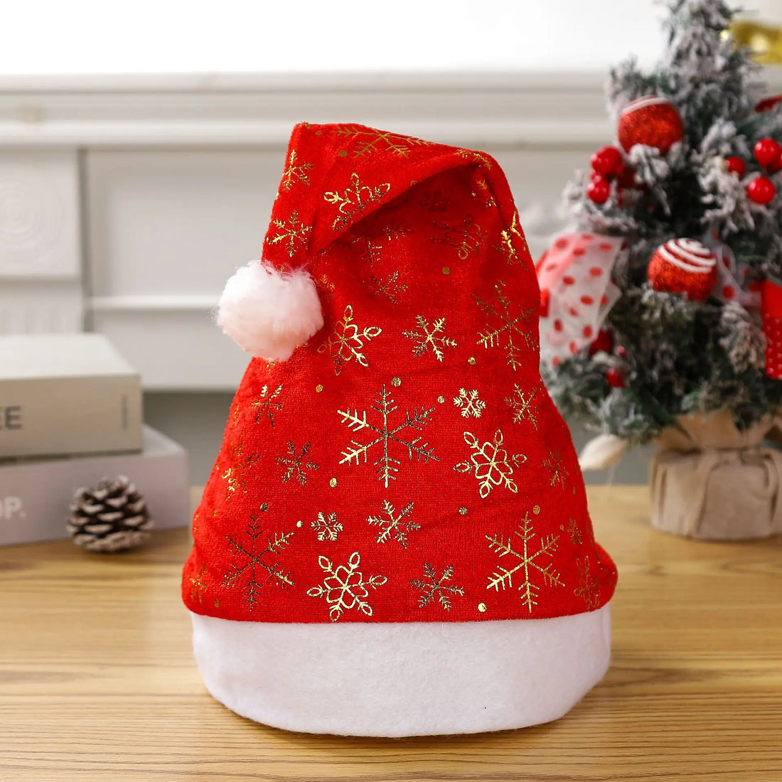Bonnet de Noël à Flocons Dorés