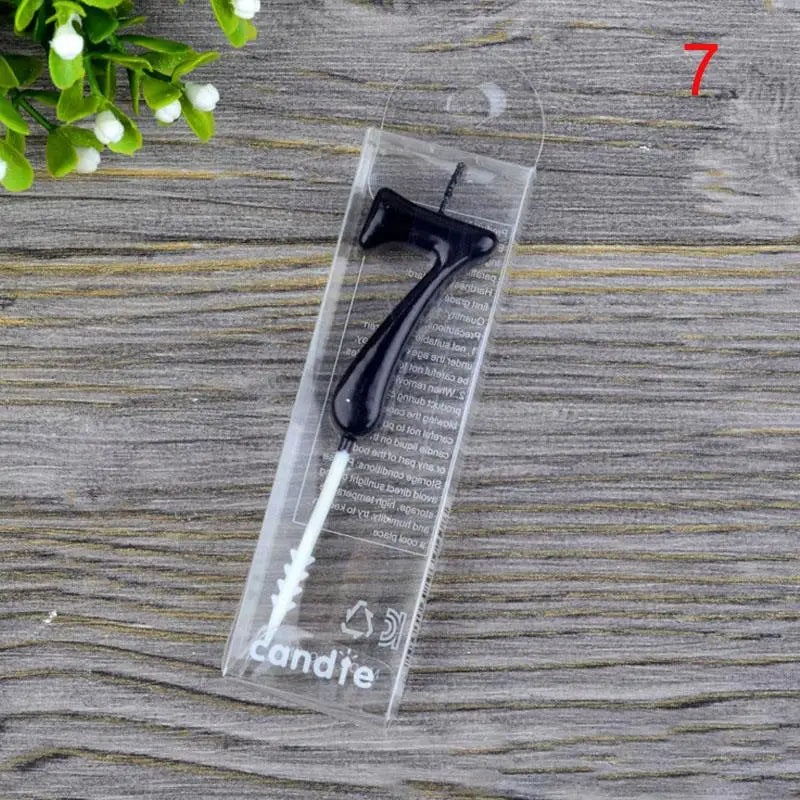 Bougie Anniversaire Noire Epurée Sept