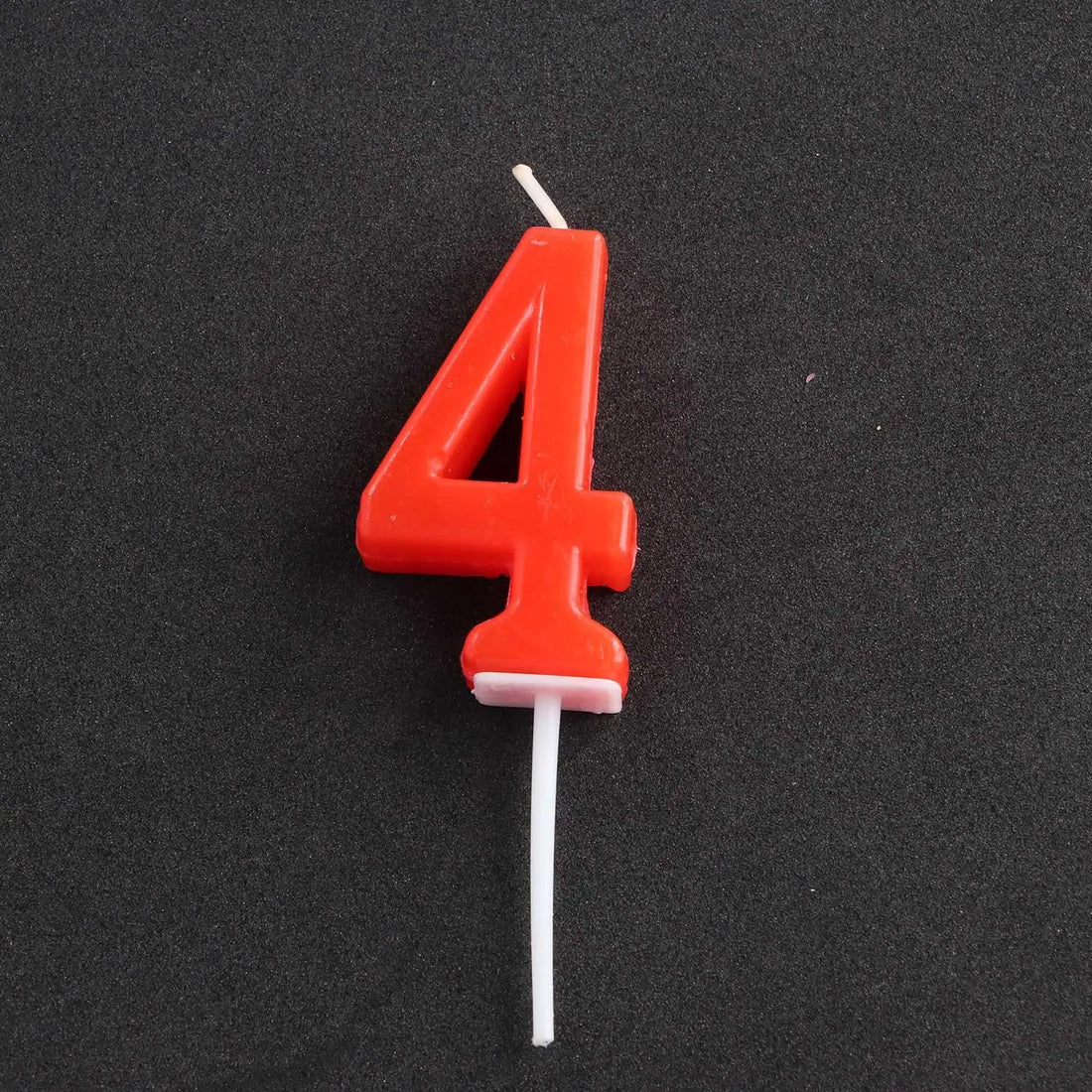 Bougie Chiffre Rouge Minimaliste