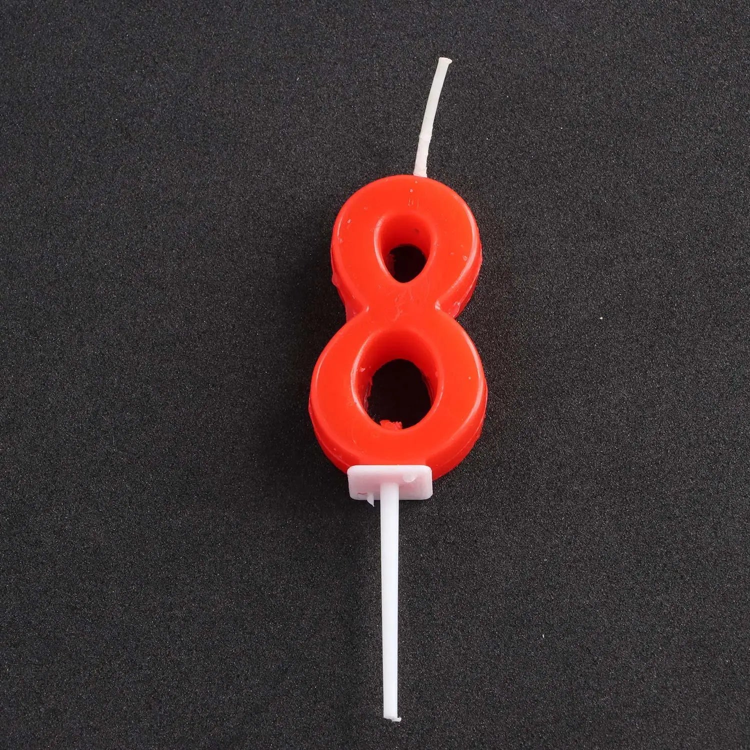 Bougie Chiffre Rouge Minimaliste