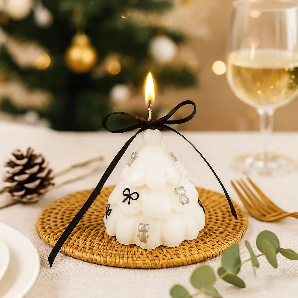 Bougie Décorative Sapin Blanc à Nœuds