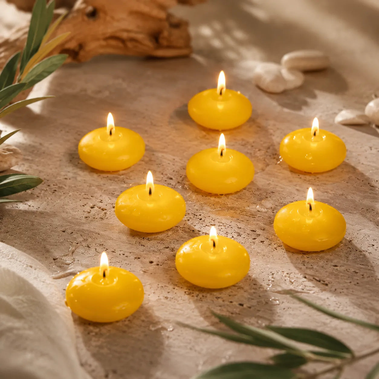 Bougies Flottantes Jaunes Minimaliste
