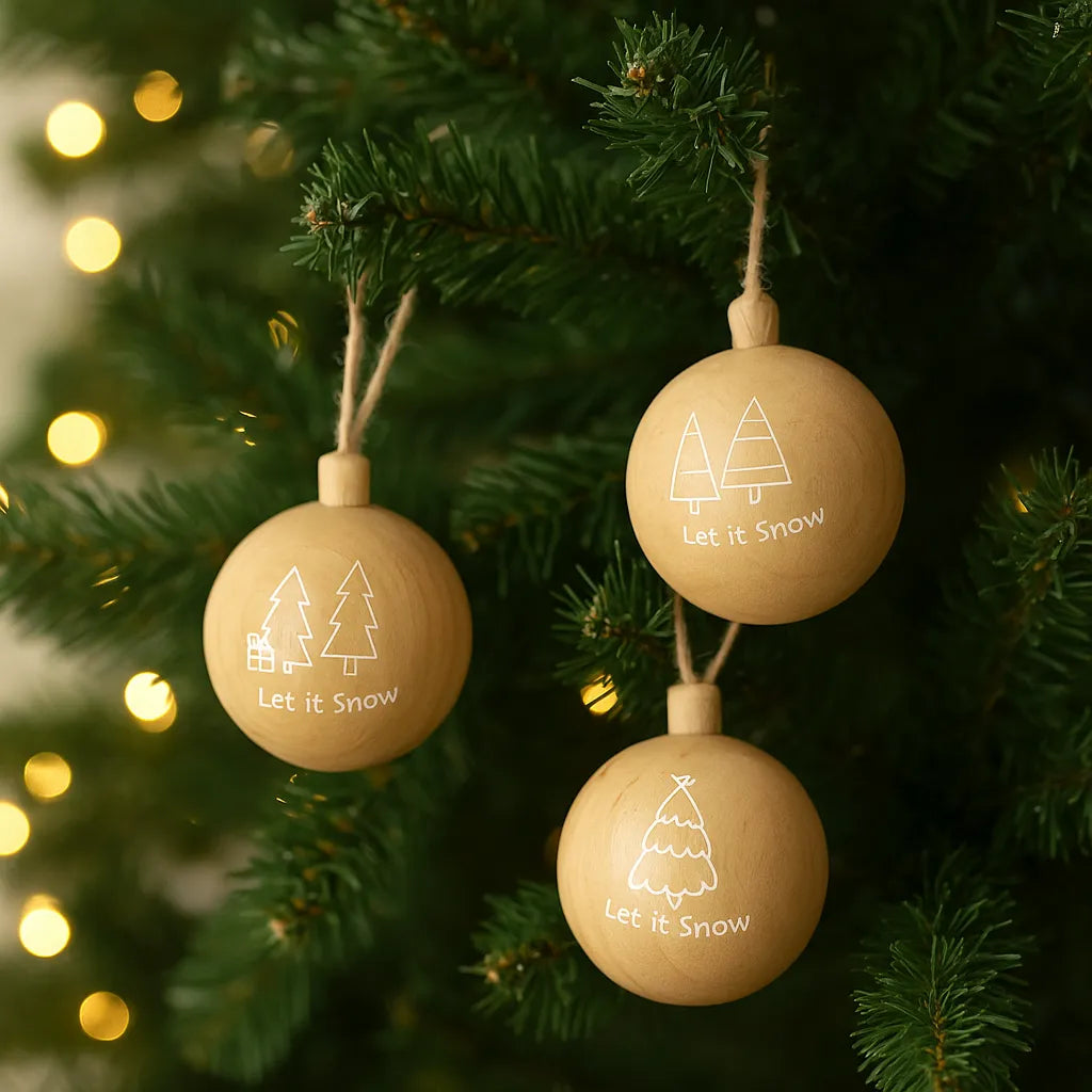 Boules de Noël en Bois Massif