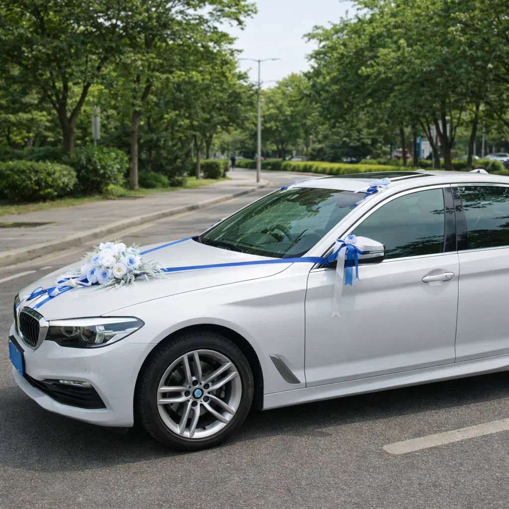 Bouquet Floral Bleu à Ruban Voiture Mariage Chic
