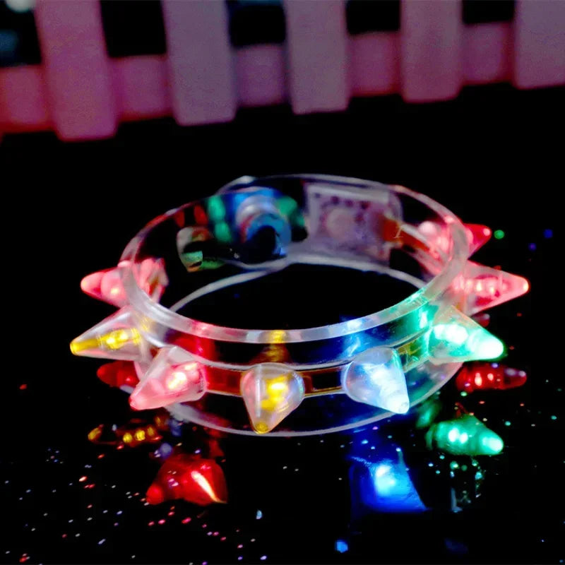 Bracelet Lumineux à Pointes Moderne