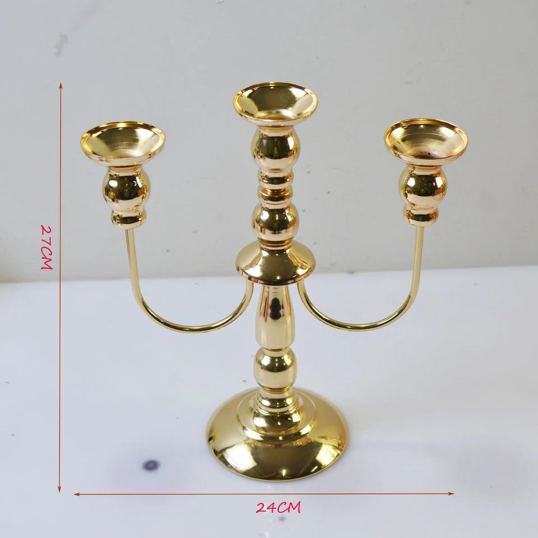 Chandelier Classique Doré Mariage Chaleureux