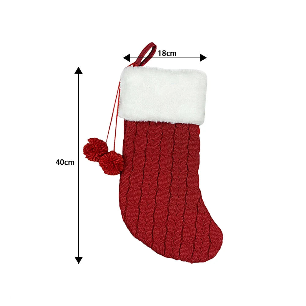 Chaussette Noël Rouge Tricotée à Pompons Elégant