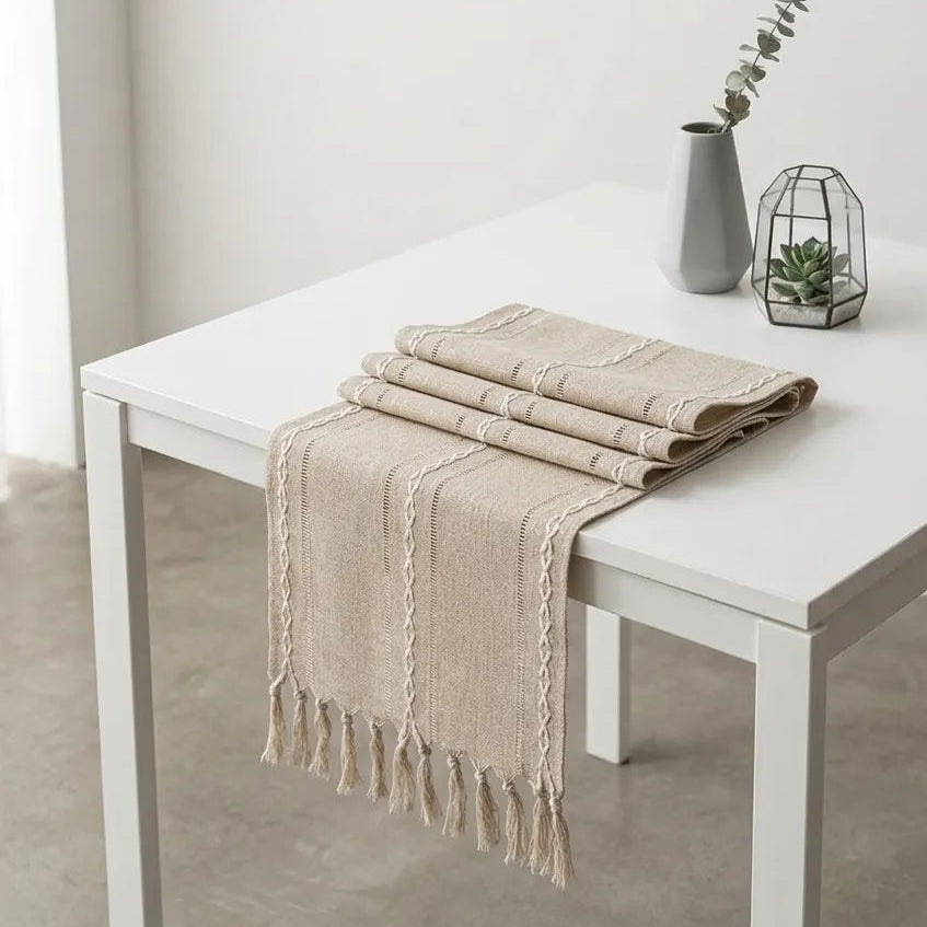 Chemin de Table Mariage Beige Raffiné Minimaliste
