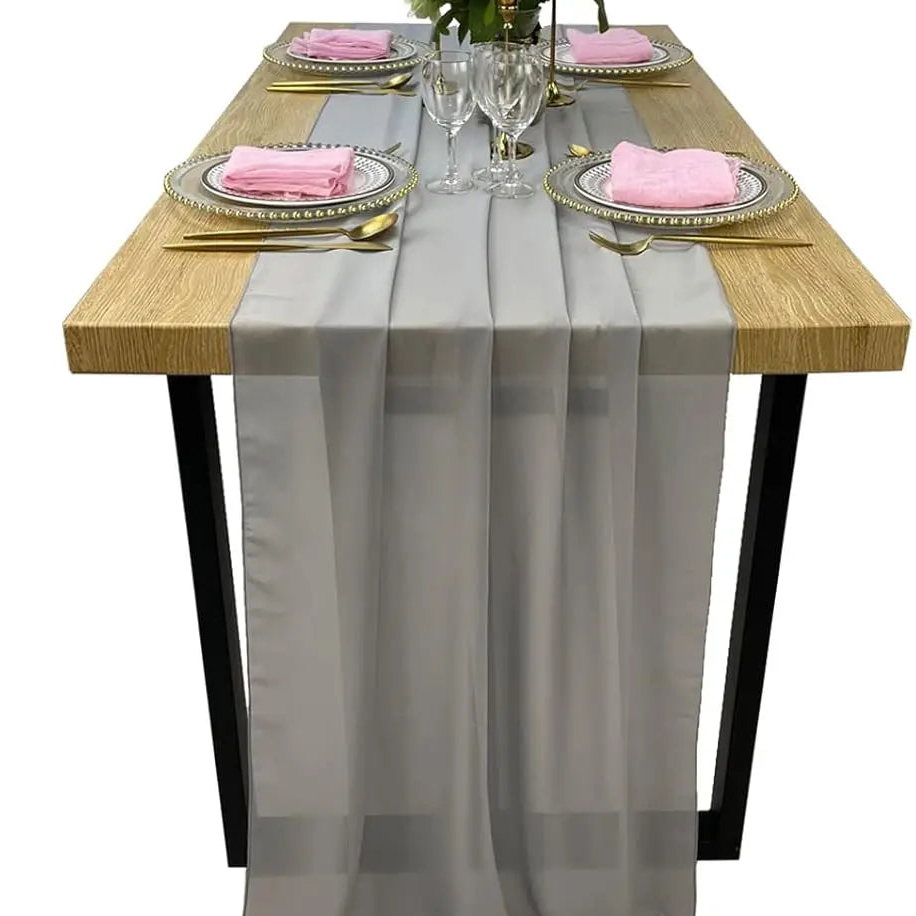 Chemin de Table Mariage Gris en Mousseline de Soie Chic