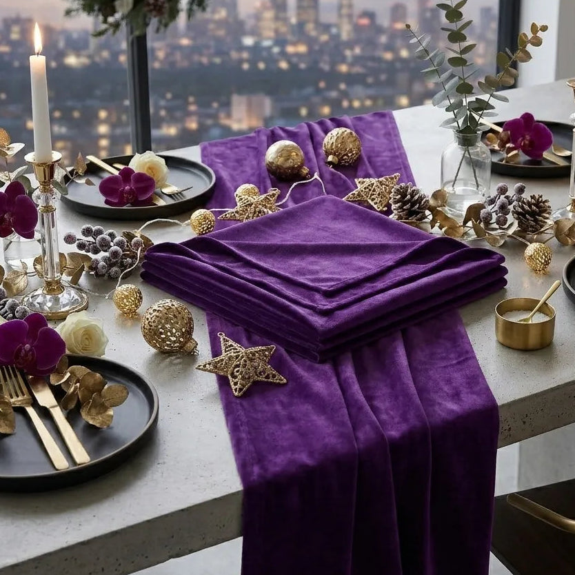 Chemin de Table Mariage Violet en Velours Raffiné