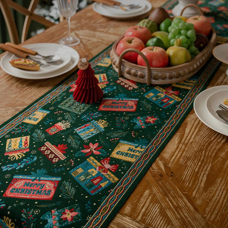 Chemin de Table Noël Vert à Pompons Design