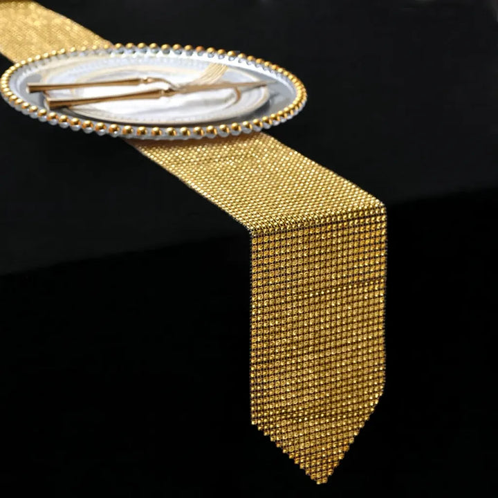 Chemin de Table Noël en Maille Dorée