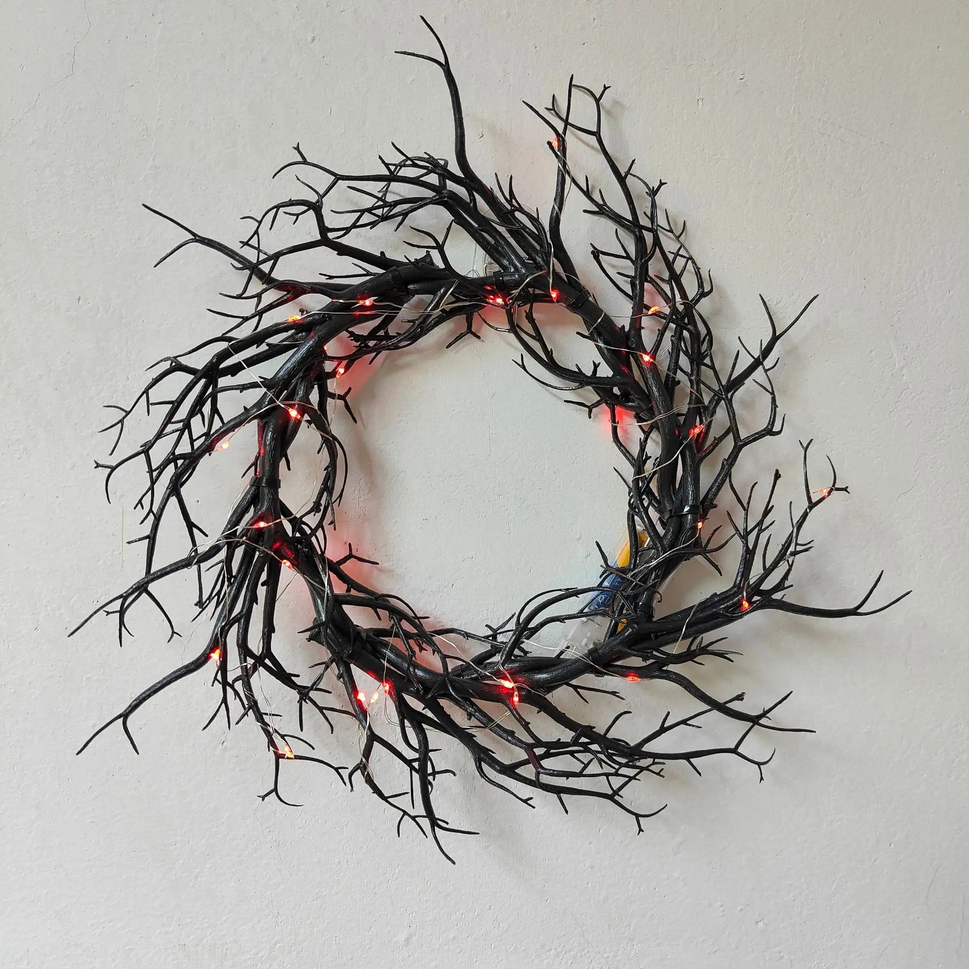 Couronne de Branches Noires LED Halloween Unique