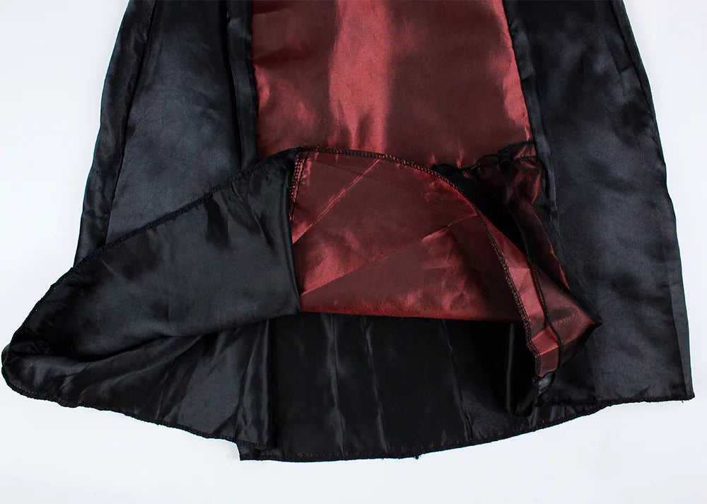 Déguisement Vampire Fille Rouge et Noir Style