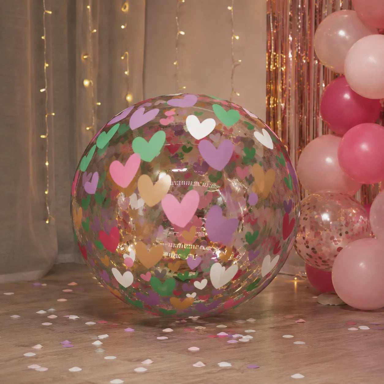 Gros Ballon Transparent à Motif Cœurs Unique