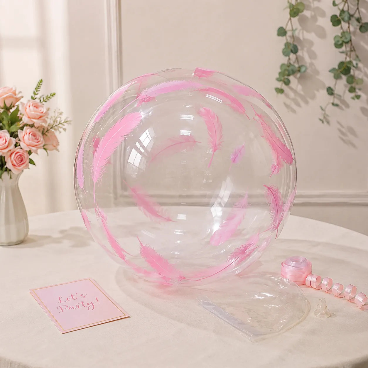 Gros Ballon Transparent à Plumes Roses Kawai