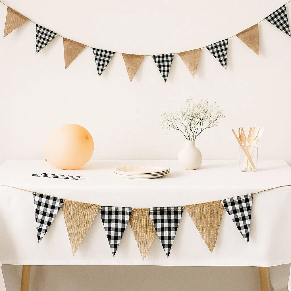 Guirlande Anniversaire Carreaux Noirs-Marrons Design