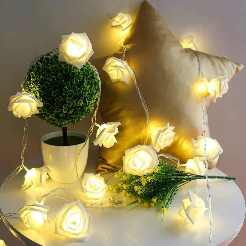 Guirlande Lumineuse De Roses Blanches