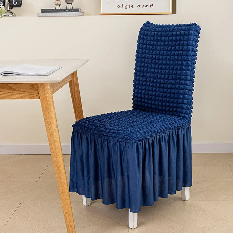 Housse de Chaise Mariage Bleue à Jupe Design 