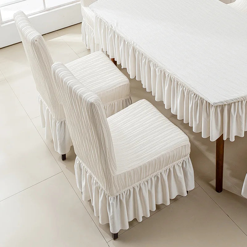 Housse de Chaise Mariage Texturée avec Jupe Chic