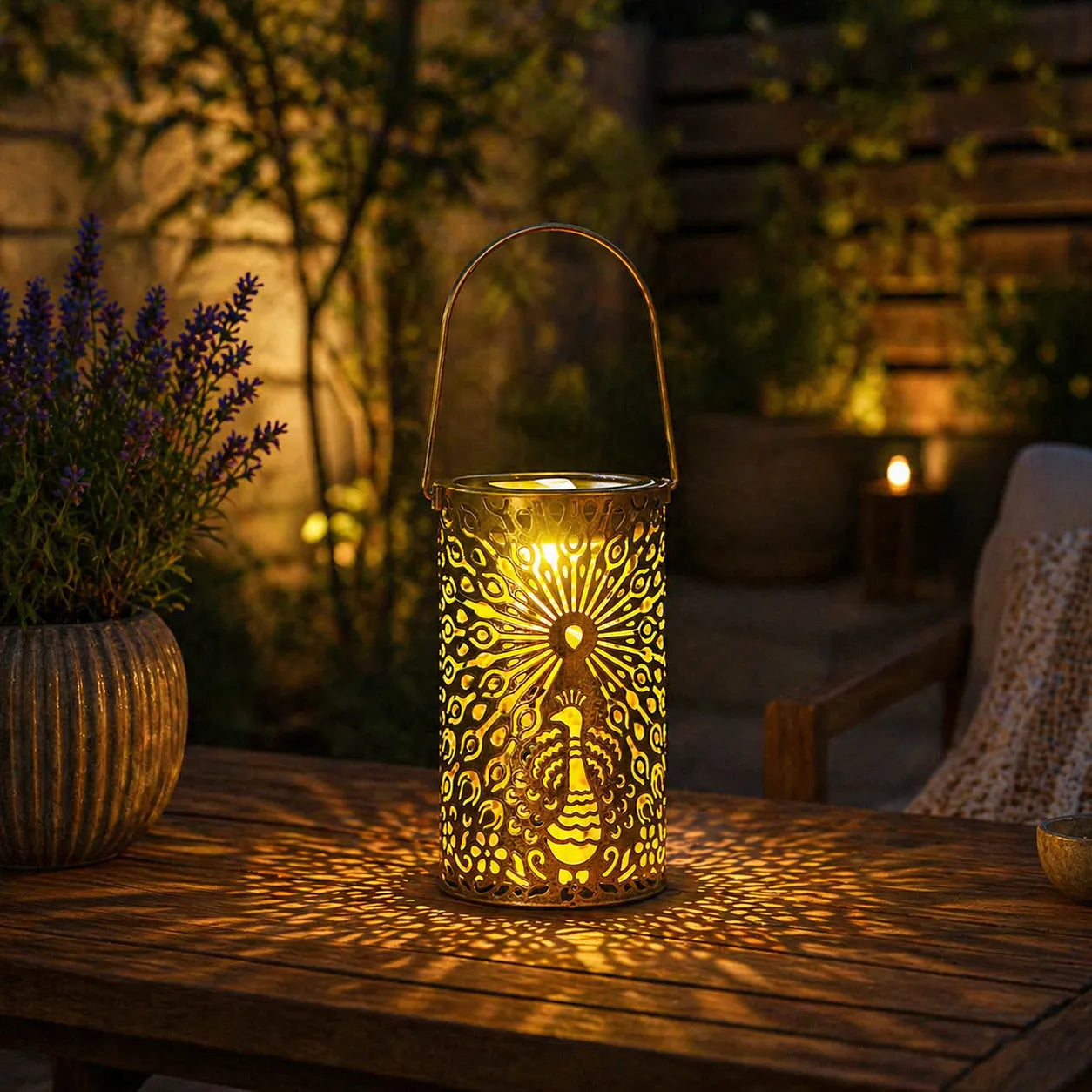 Lanterne Solaire Paon Chic