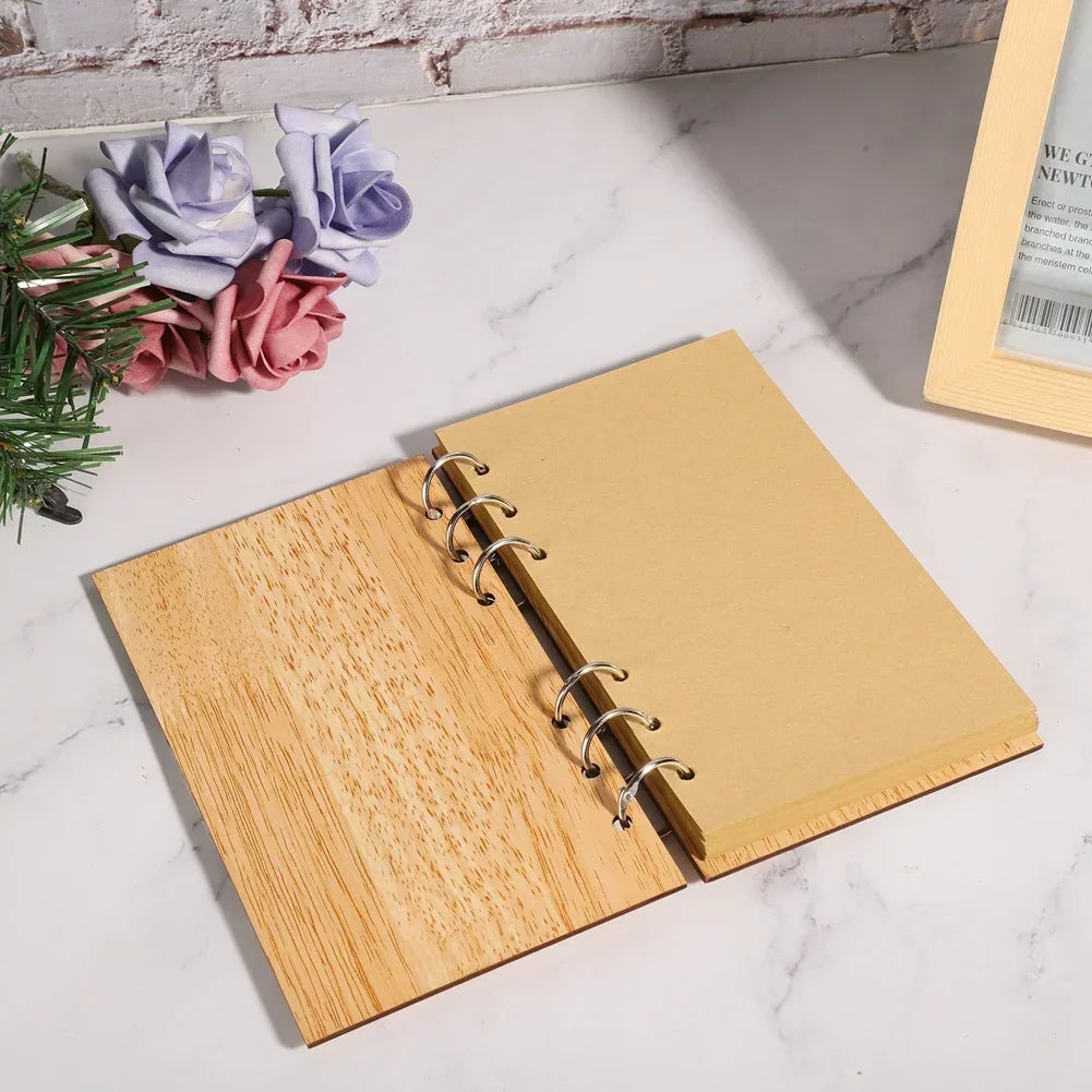Livre d’Or Petit Format en Bois Pratique