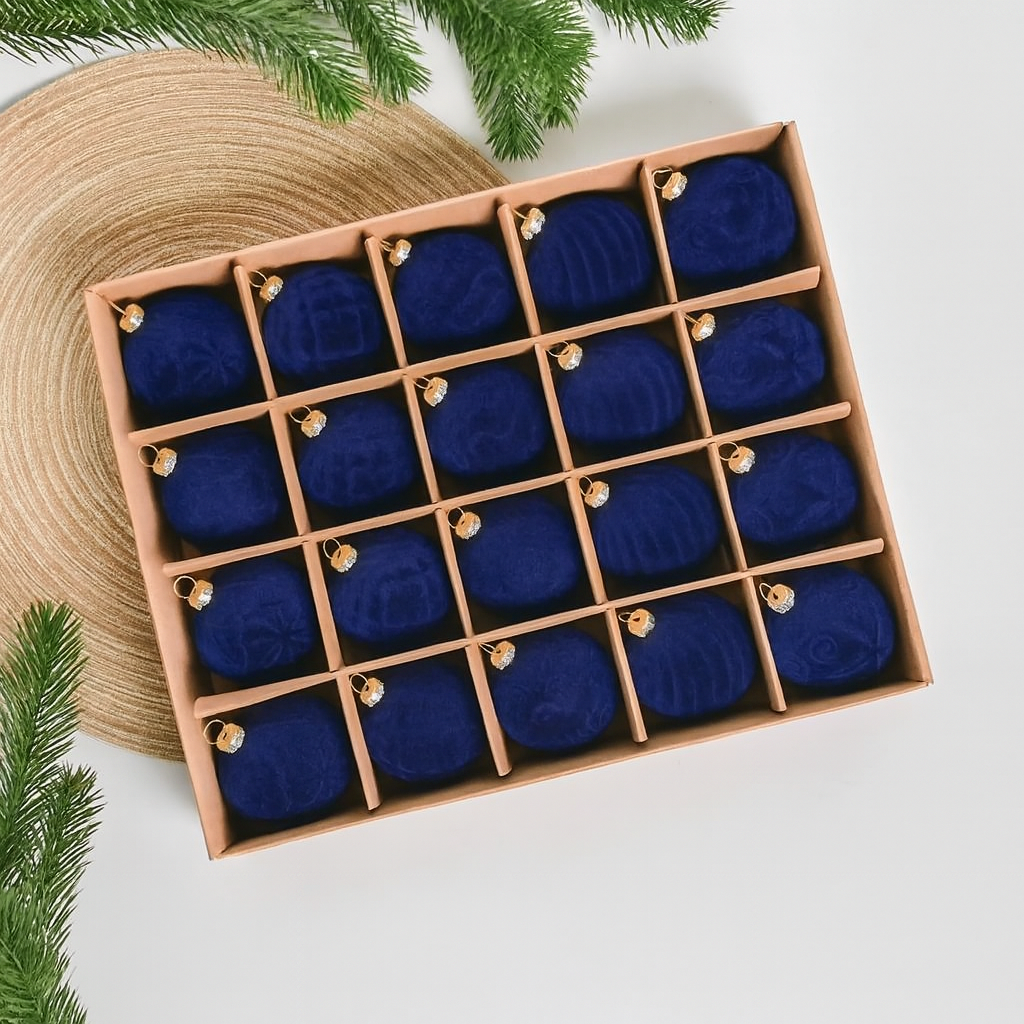 Lot de Boules Bleues Velours Texturées Uniques