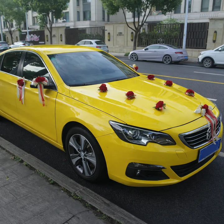 Lot de Fleurs Rouges pour Voiture Mariage