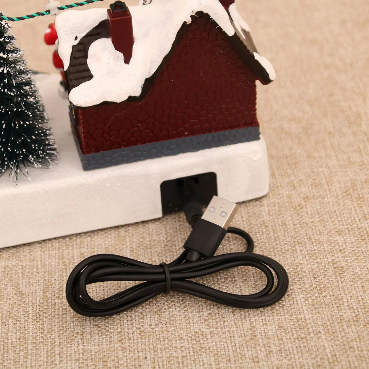 Maison Déco Musicale Village de Noël Compacte 