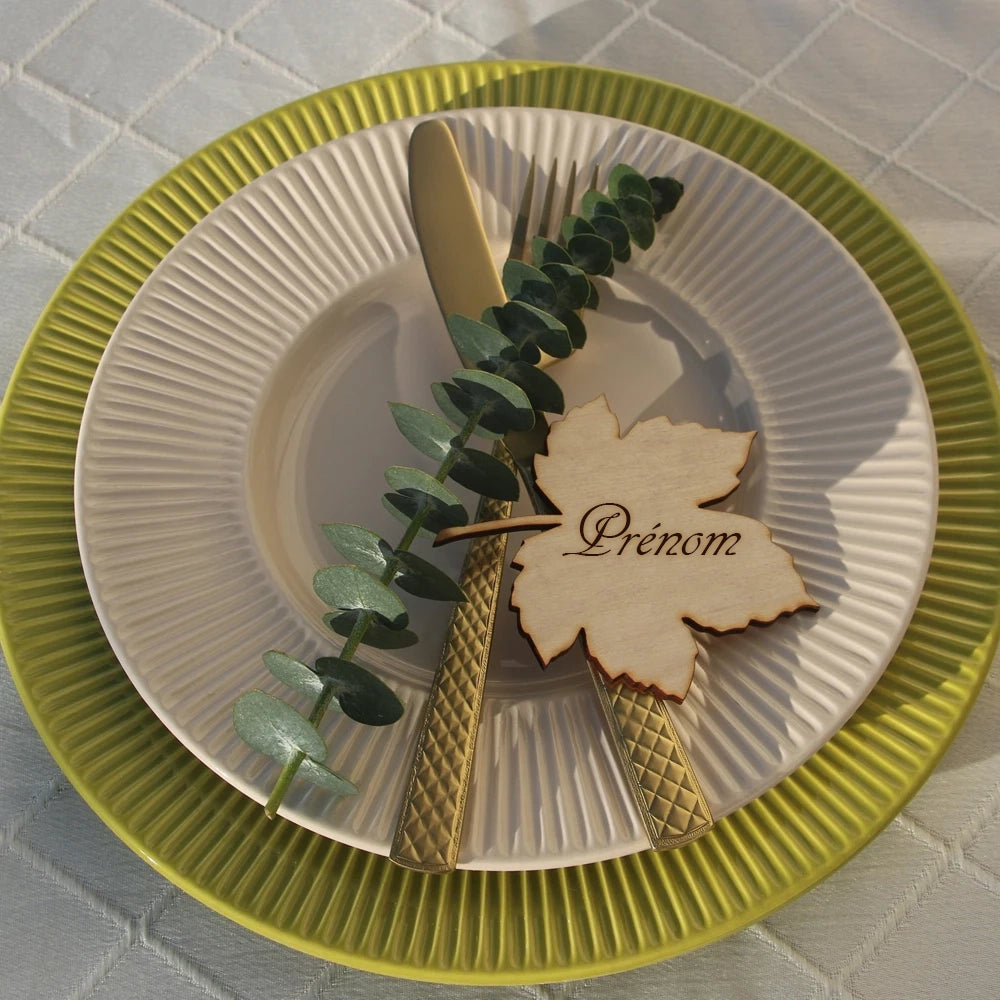 Marque Place Feuille d’Erable en Bois