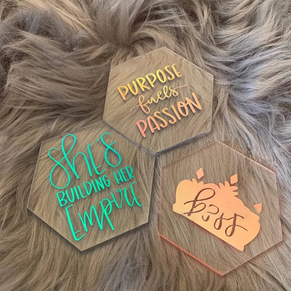 Marque Place Mariage Hexagonal en Acrylique Unique