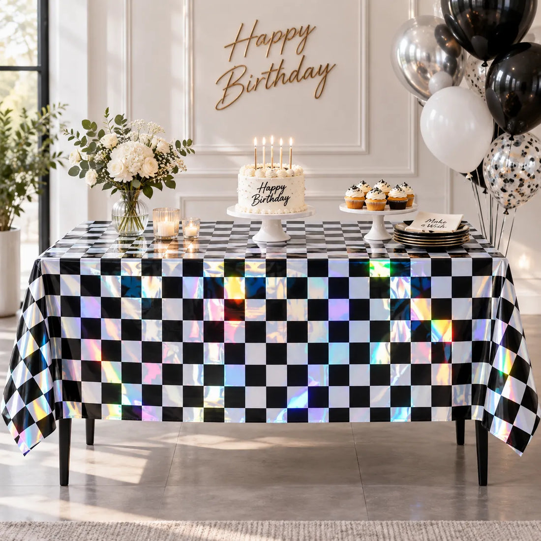 Nappe Anniversaire Irisée à Carreaux Noirs