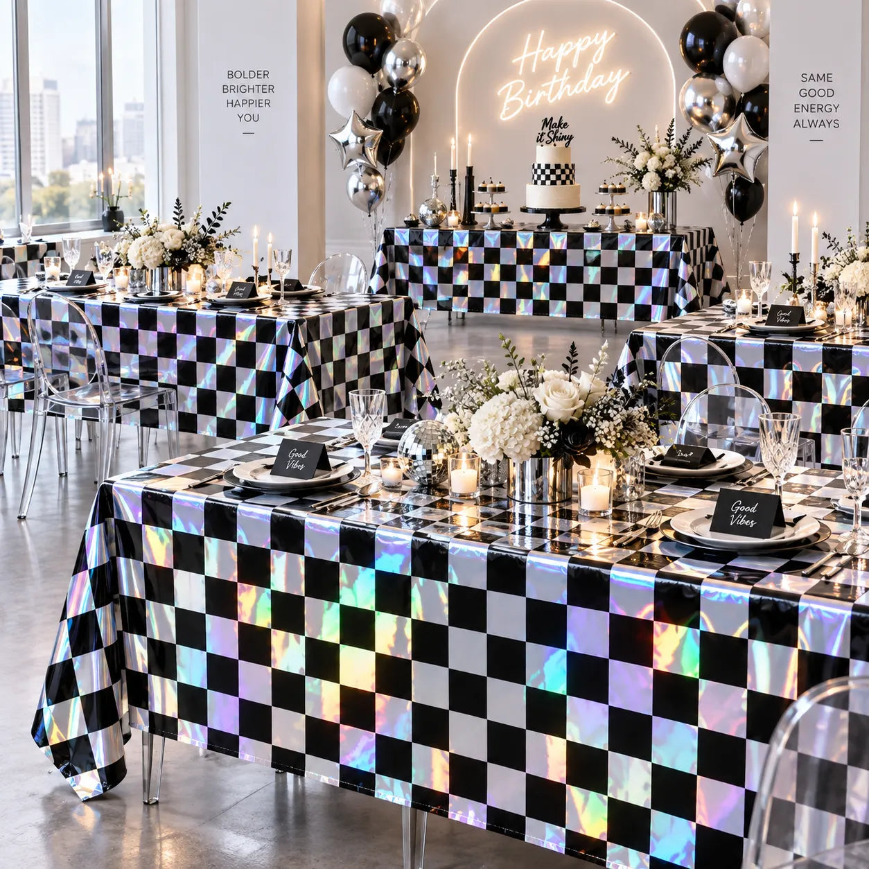 Nappe Anniversaire Irisée à Carreaux Noirs Classe