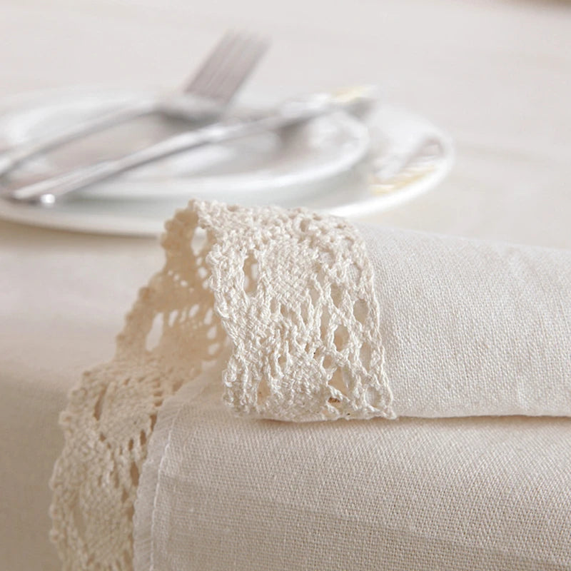 Nappe Blanche Saint-Valentin Minimaliste à Dentelles Chic