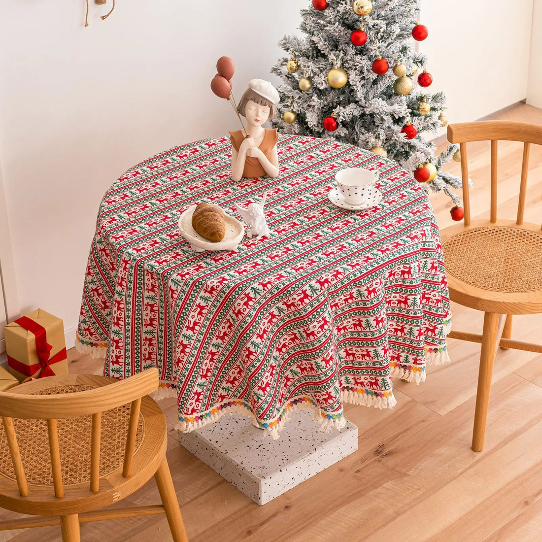 Nappe Ronde Thème Noël Elégant