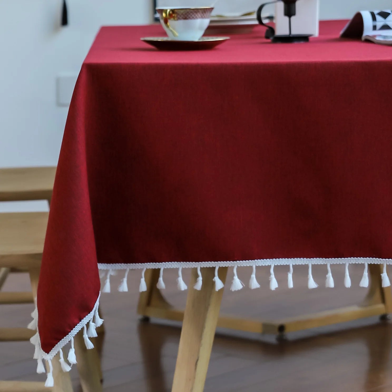 Nappe de Noël Rouge à Pompons
