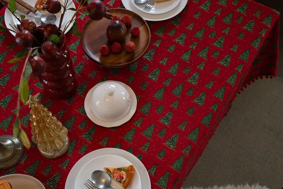 Nappe de Noël Rouge Sapin Minimaliste