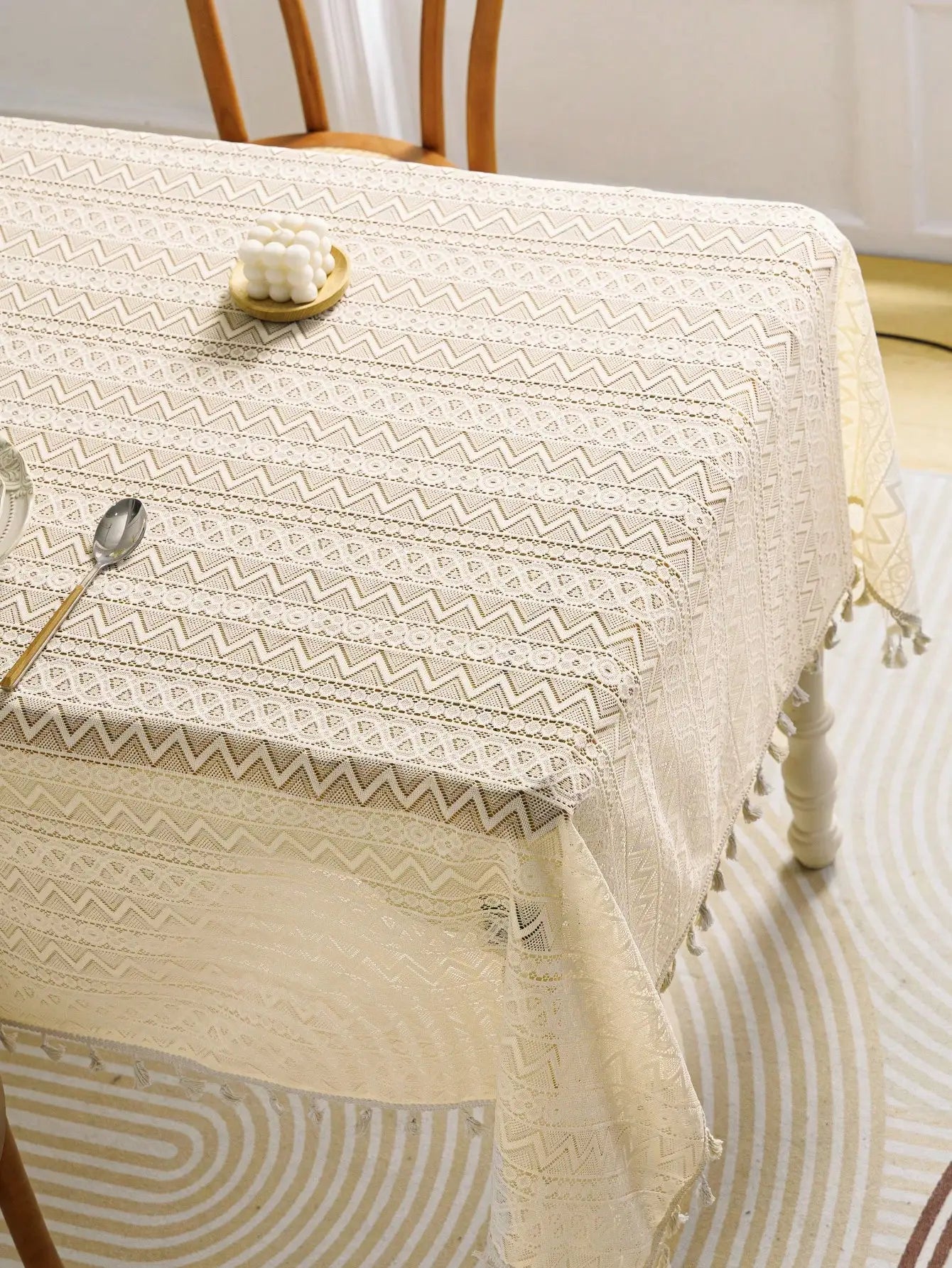 Nappe de Table Beige à Motifs Géométriques Moderne